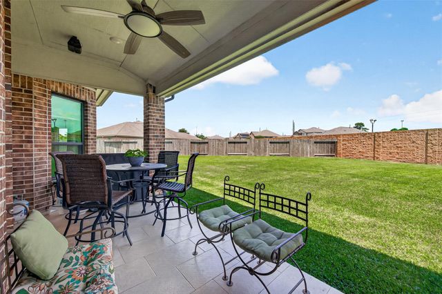 5106 Indian Pine Lane, Brookshire, TX 77423