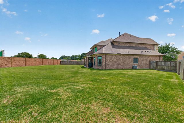 5106 Indian Pine Lane, Brookshire, TX 77423
