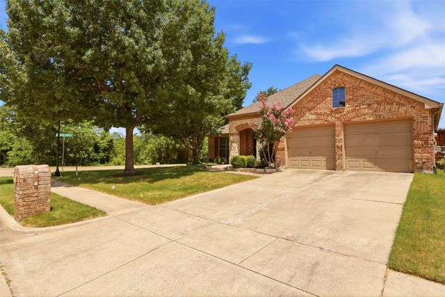 2601 Navasota Drive, Little Elm, TX 75068