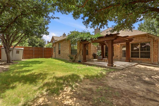2601 Navasota Drive, Little Elm, TX 75068
