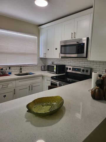 2640 NW 14th Ct, Fort Lauderdale, FL 33311