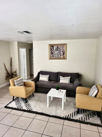 2640 NW 14th Ct, Fort Lauderdale, FL 33311