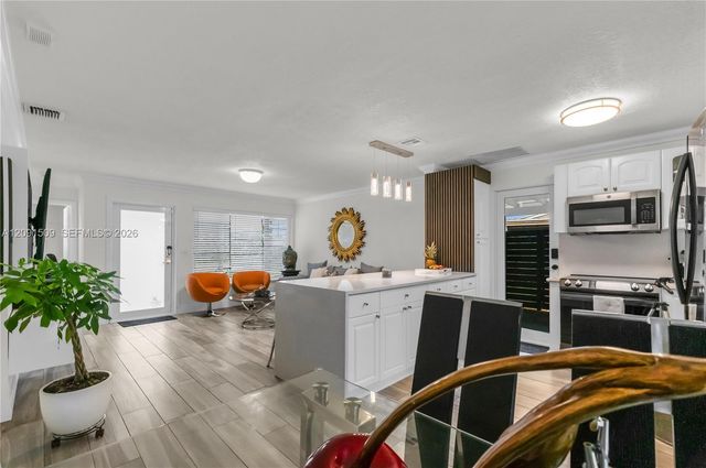 6551 Scott Street, Hollywood, FL 33024