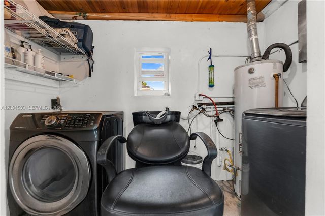 6551 Scott Street, Hollywood, FL 33024