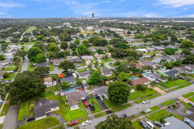 6551 Scott Street, Hollywood, FL 33024
