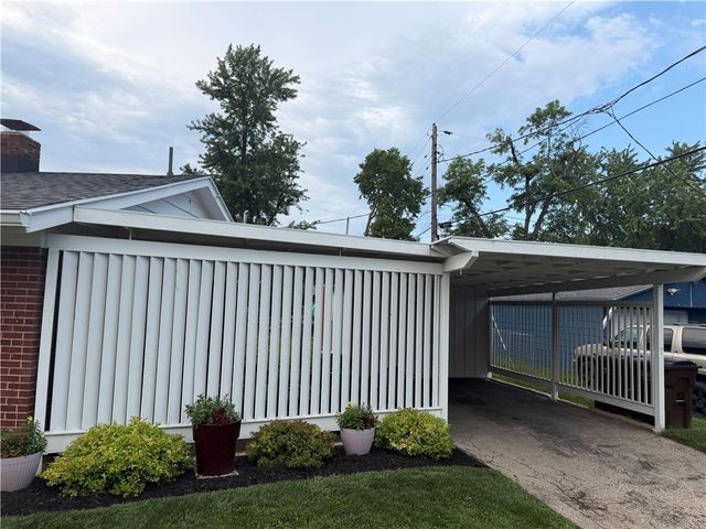 5041 Glouster Avenue, Dayton, OH 45431