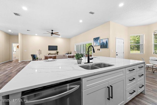 11230 SADDLE CREST Way, Jacksonville, FL 32219