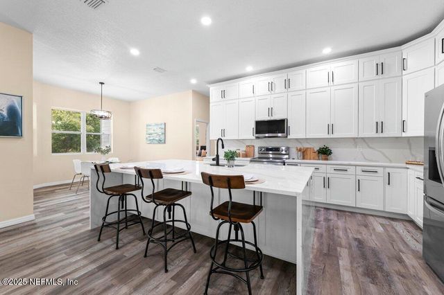 11230 SADDLE CREST Way, Jacksonville, FL 32219