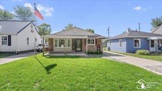 13637 Wright Street, Gibraltar, MI 48173