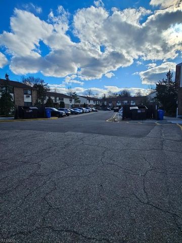 1028 Cricket Ln 1028, Woodbridge Twp., NJ 07095