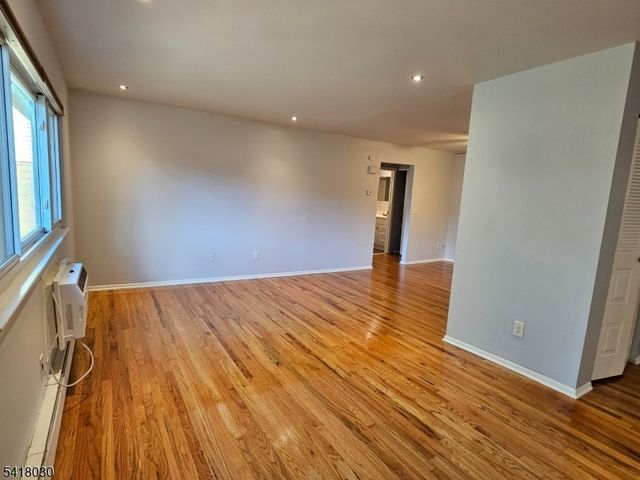 1028 Cricket Ln 1028, Woodbridge Twp., NJ 07095