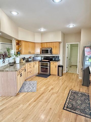 1036 S Los Charros Dr, Pueblo West, CO 81007