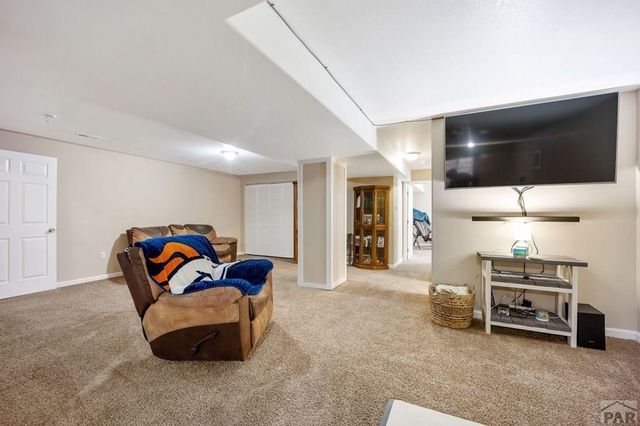 1036 S Los Charros Dr, Pueblo West, CO 81007