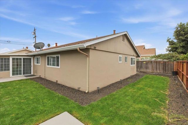 2627 Naples Street, Hayward, CA 94545