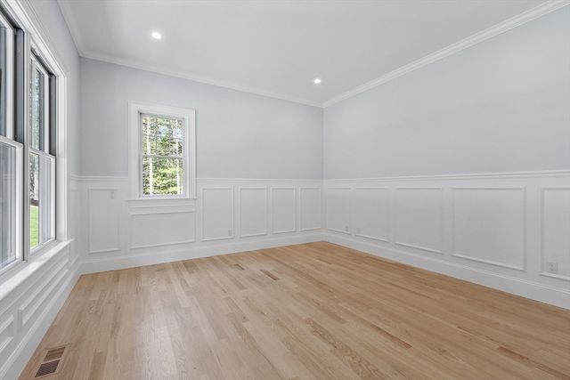 786 Main St, Hudson, MA 01749