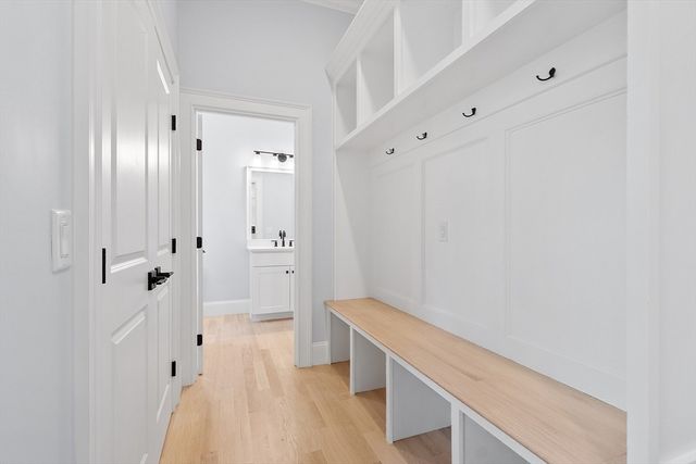 786 Main St, Hudson, MA 01749