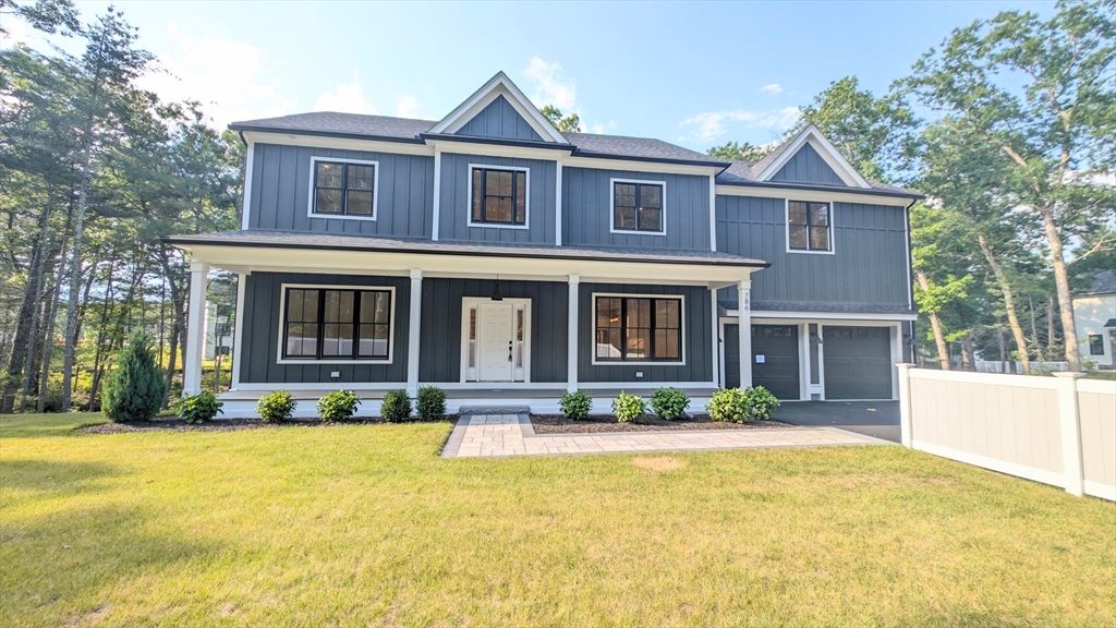786 Main St, Hudson, MA 01749