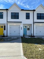 9145 Rolling Stone Way, Knoxville, TN 37920