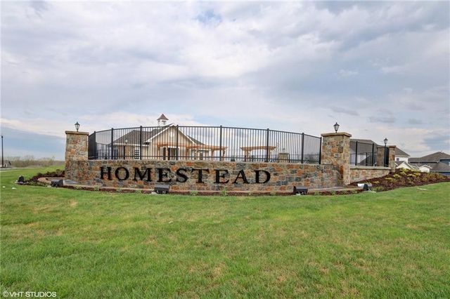 1824 Homestead Drive, Liberty, MO 64068