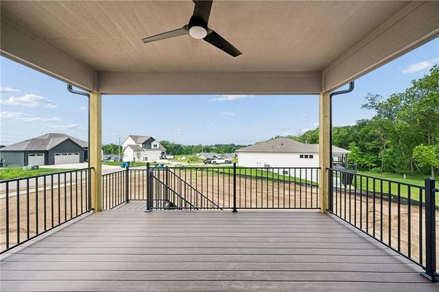 1824 Homestead Drive, Liberty, MO 64068