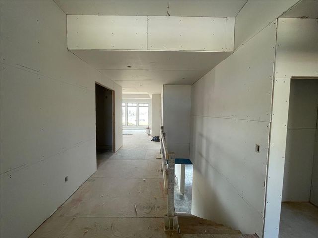 1824 Homestead Drive, Liberty, MO 64068