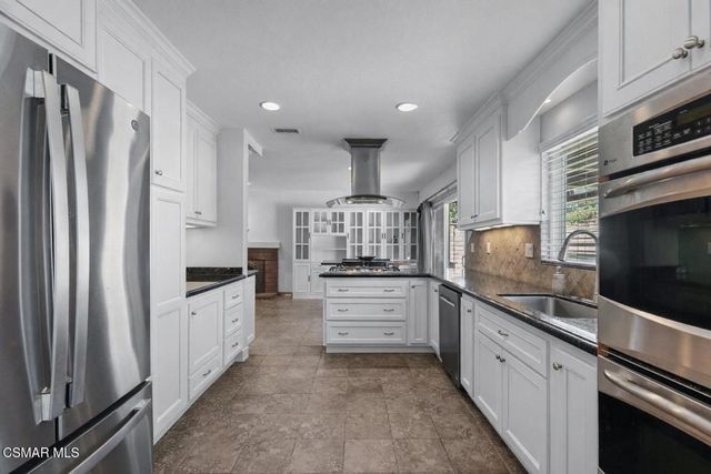 6435 Hazel Circle, Simi Valley, CA 93063