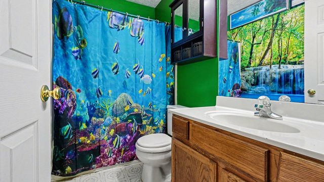 132 Chestnut Lane, Versailles, KY 40383