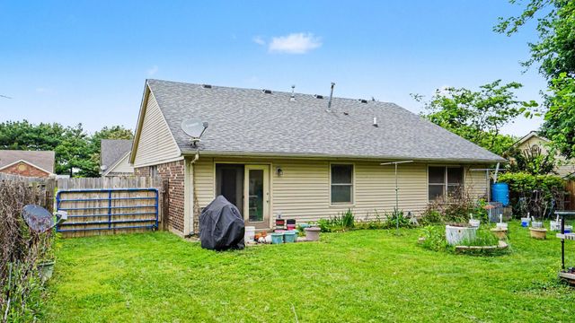 132 Chestnut Lane, Versailles, KY 40383