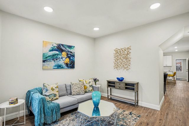 8810 S Halsted Street, Chicago, IL 60620