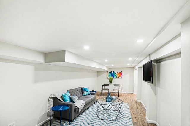 8810 S Halsted Street, Chicago, IL 60620