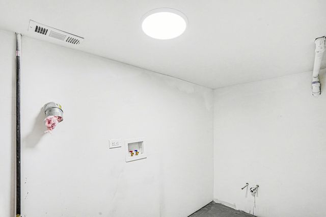 8810 S Halsted Street, Chicago, IL 60620