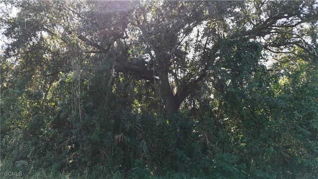 29359 Nottingham RD, Punta Gorda, FL 33982