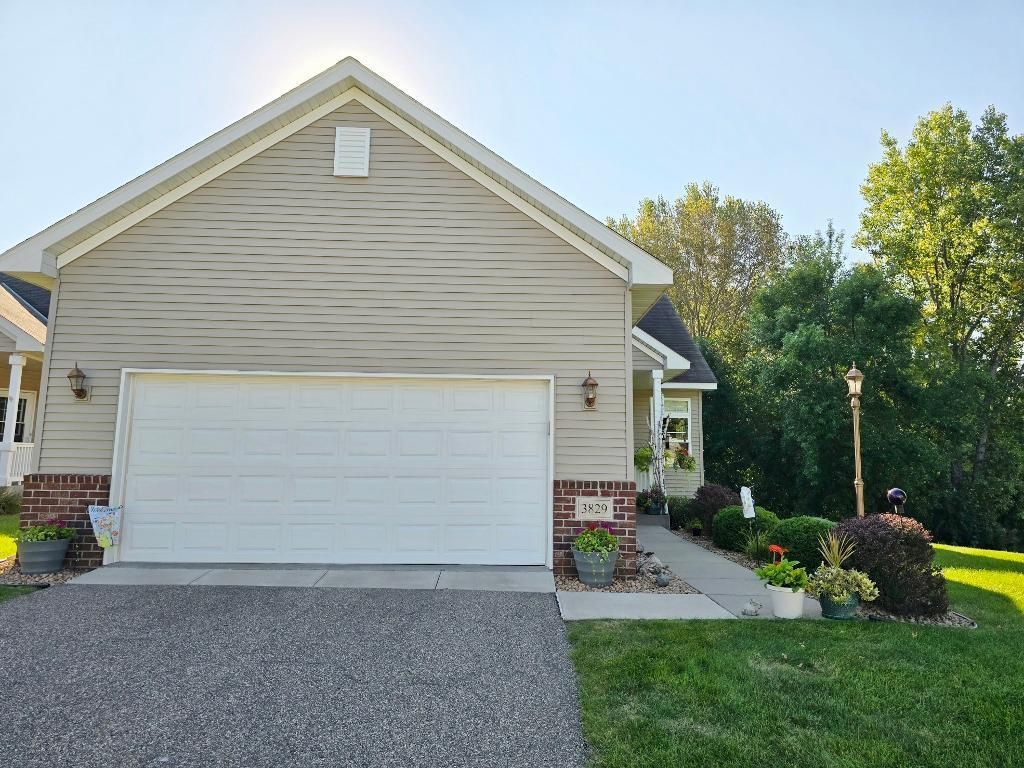 3829 Meadowview Way, Saint Bonifacius, MN 55375