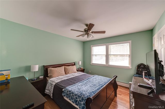 166 Grassy Pond Drive S, Smithtown, NY 11787