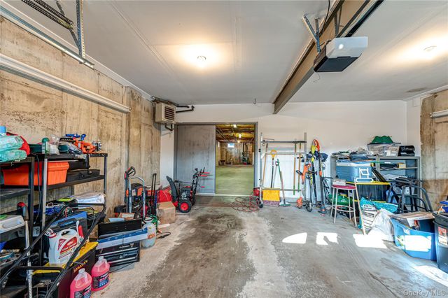 166 Grassy Pond Drive S, Smithtown, NY 11787