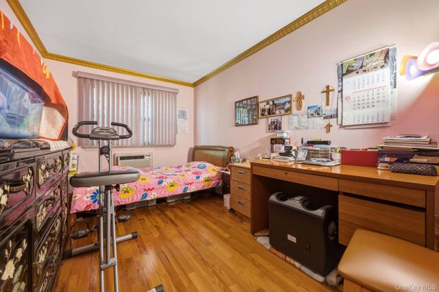 240-43 69 Avenue, Douglaston, NY 11362