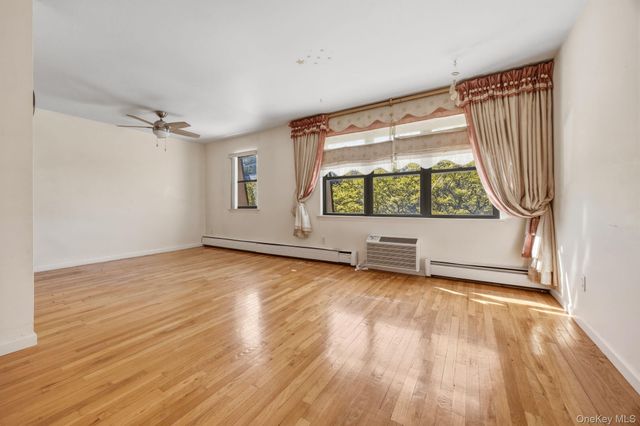 240-43 69 Avenue, Douglaston, NY 11362