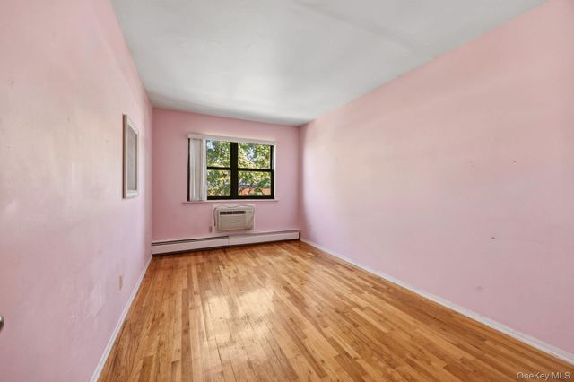 240-43 69 Avenue, Douglaston, NY 11362