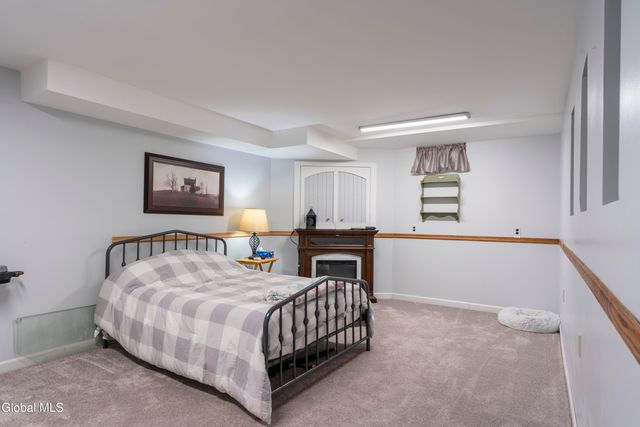 58 Wynantskill Way, Troy, NY 12180