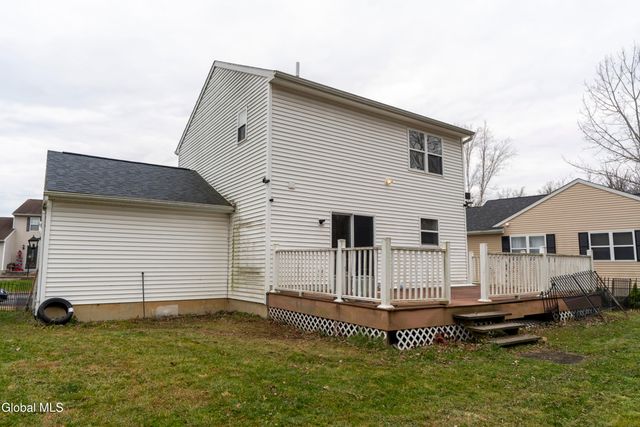 58 Wynantskill Way, Troy, NY 12180