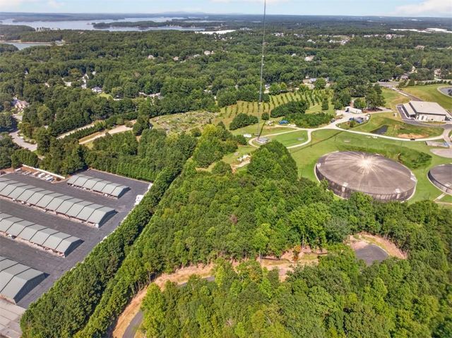 5557 Shadburn Ferry Road, Buford, GA 30518