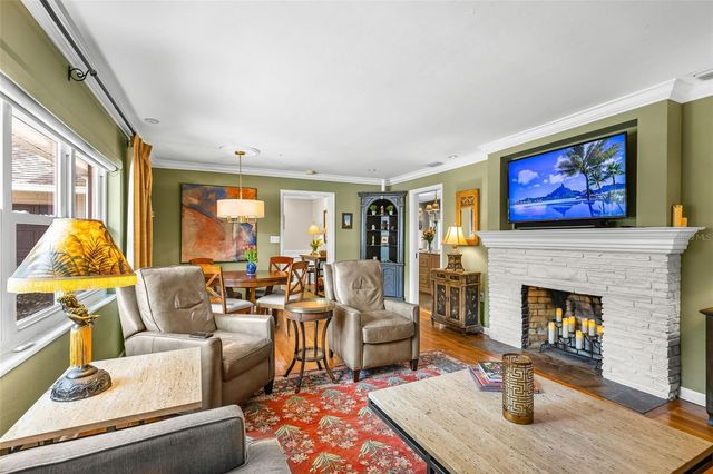 1500 E CROOKED LAKE DRIVE, Eustis, FL 32726