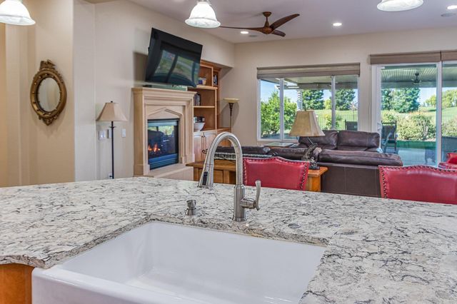 1188 Fairway Valley Ln, Lincoln, CA 95648