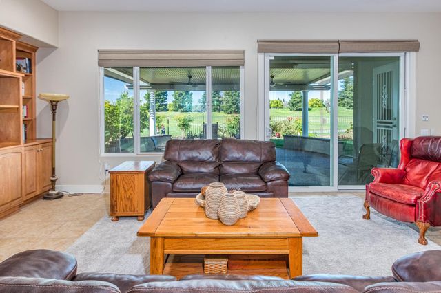 1188 Fairway Valley Ln, Lincoln, CA 95648