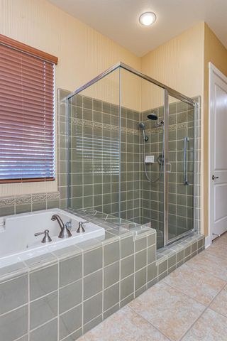 1188 Fairway Valley Ln, Lincoln, CA 95648