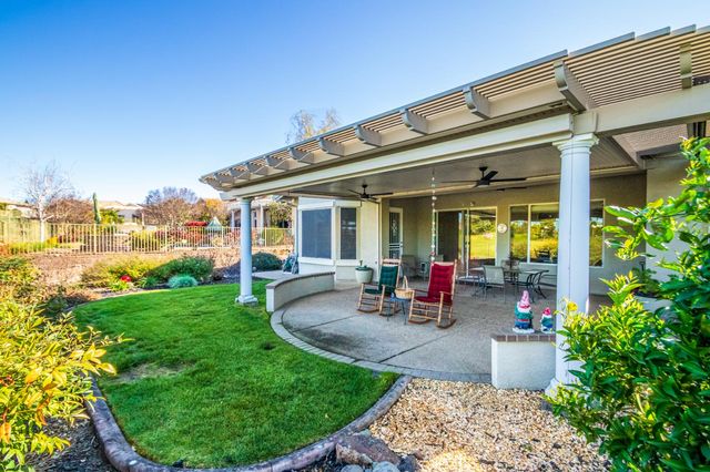 1188 Fairway Valley Ln, Lincoln, CA 95648