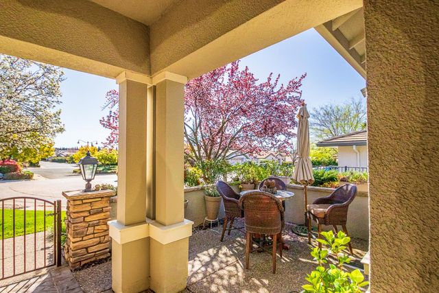 1188 Fairway Valley Ln, Lincoln, CA 95648