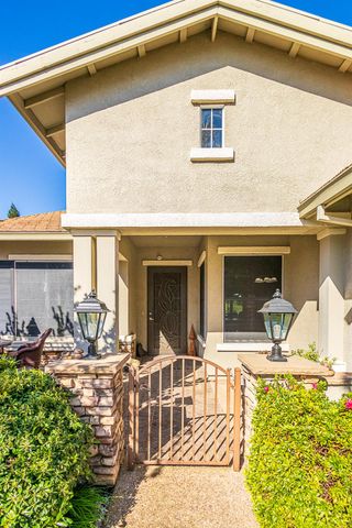 1188 Fairway Valley Ln, Lincoln, CA 95648