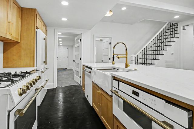 128 Wood St., Georgetown, SC 29440