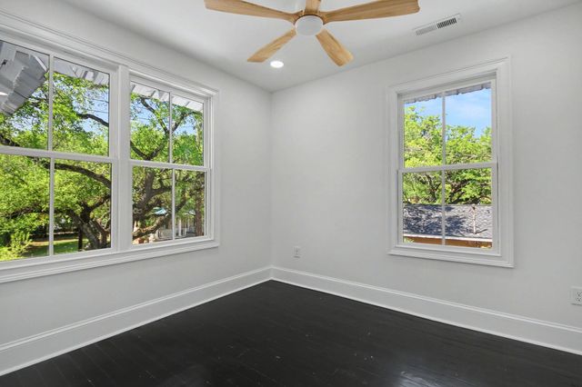 128 Wood St., Georgetown, SC 29440